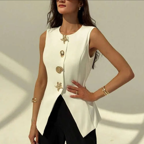 Blusa con punts isometrics & botones dorados con motivos Marinos